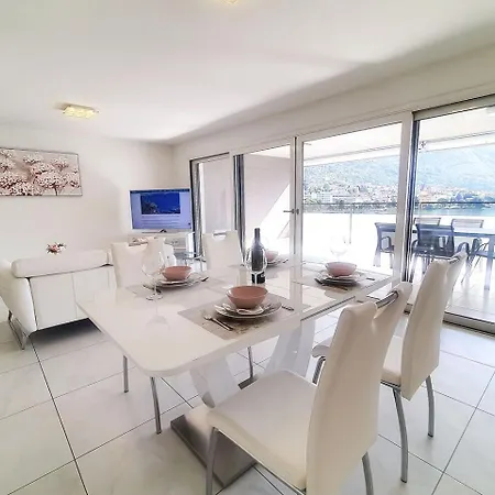 شقة Residenza Vivian Deluxe لوكارنو