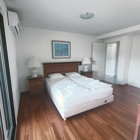 شقة Residenza Vivian Deluxe *