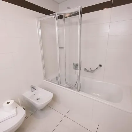 Residenza Vivian Deluxe شقة