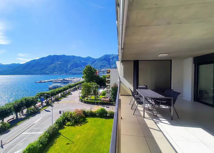 Residenza Vivian Deluxe Локарно