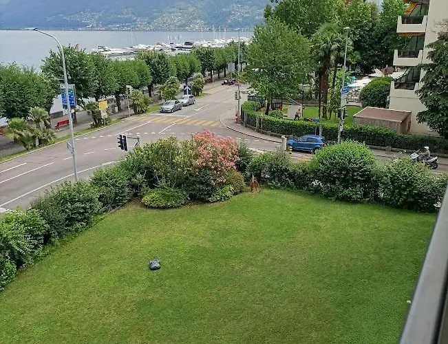 Residenza Vivian Deluxe Локарно