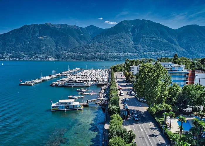 Residenza Vivian Deluxe Апартаменты *