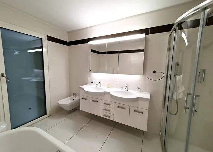 Residenza Vivian Deluxe Apartmán Locarno